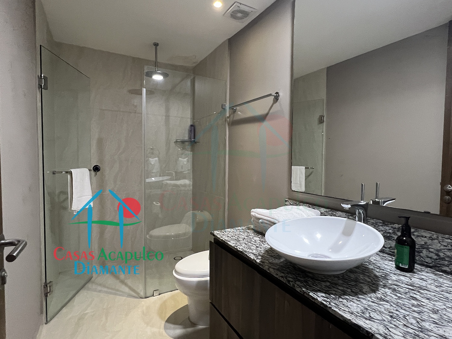 La Isla Emerald G 10 - Baño completo 1